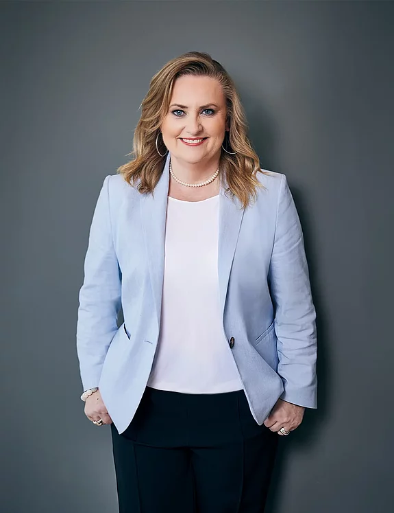 Joanna_Fisher_Portrait_3.webp